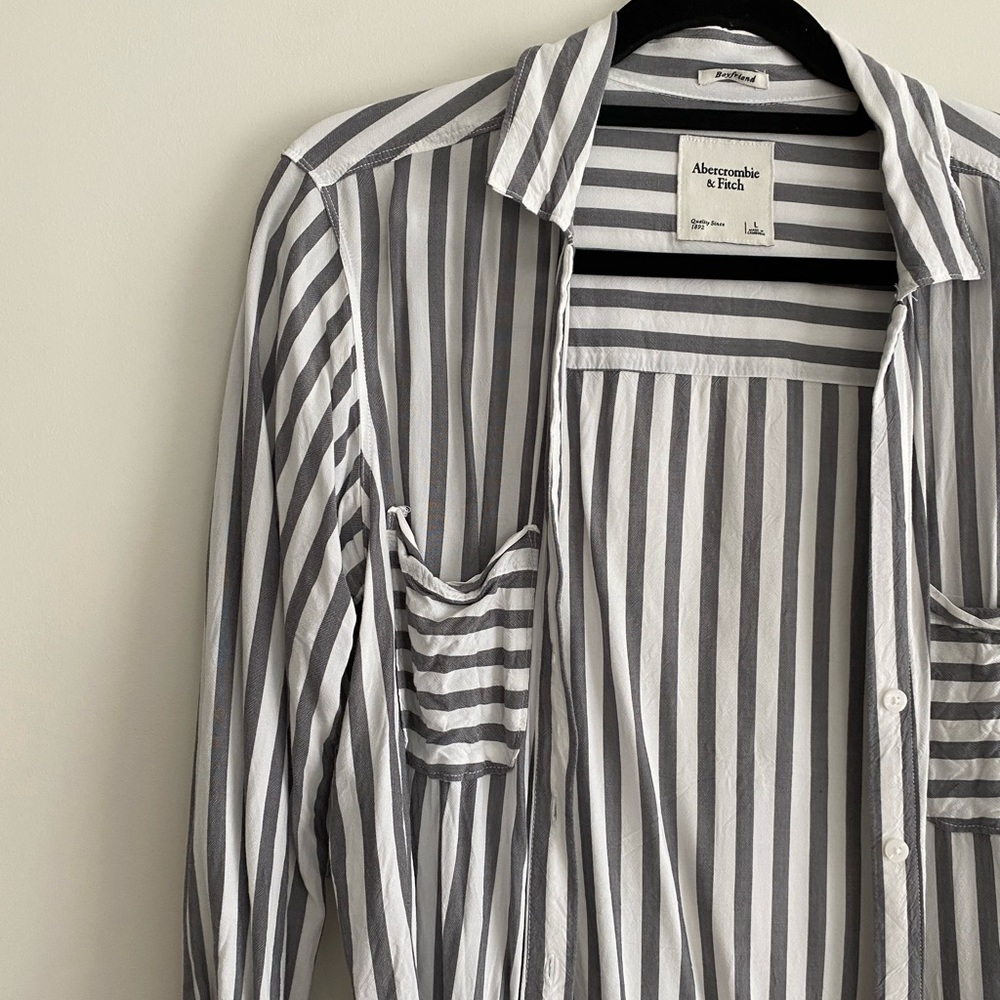 Abercrombie Button-down - Picture 2 of 4